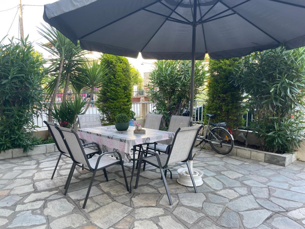 Villa Maria Petru Ierissos Exterior foto