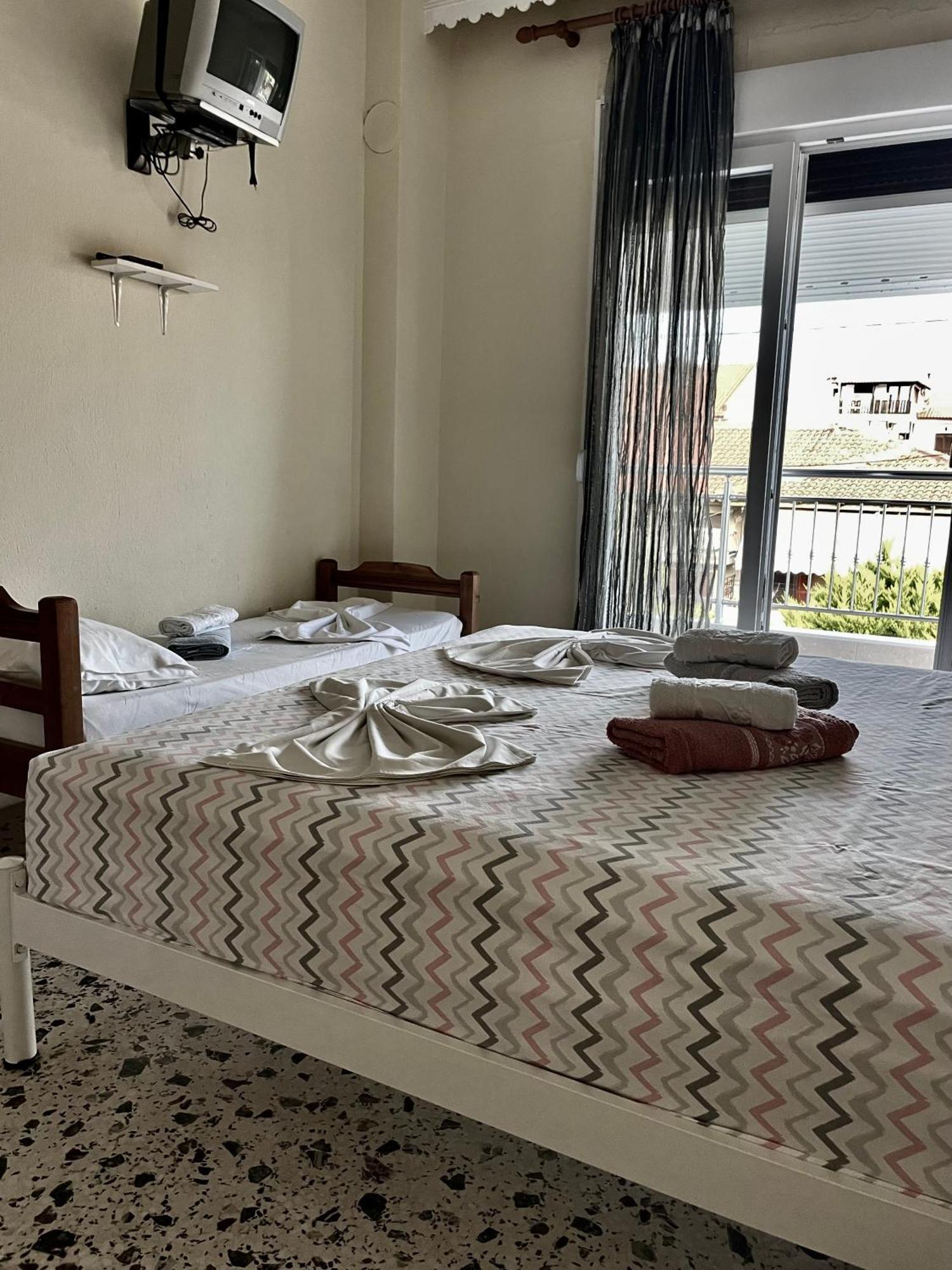 Villa Maria Petru Ierissos Exterior foto